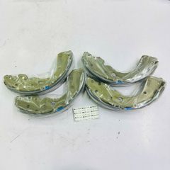 Bộ má phanh guốc sau (Bố thắng đùm) Ford Ranger 2.2 và 3.2 XLS, XLT, Wildtrak (2011-2022) Everest (2007 - 2015+), Mazda BT50 (2011 - 2020). Hàng xịn Thailand. Mã UCYR2638Z, UCYR-26-38Z ( 1 bộ cho 2 bánh sau)