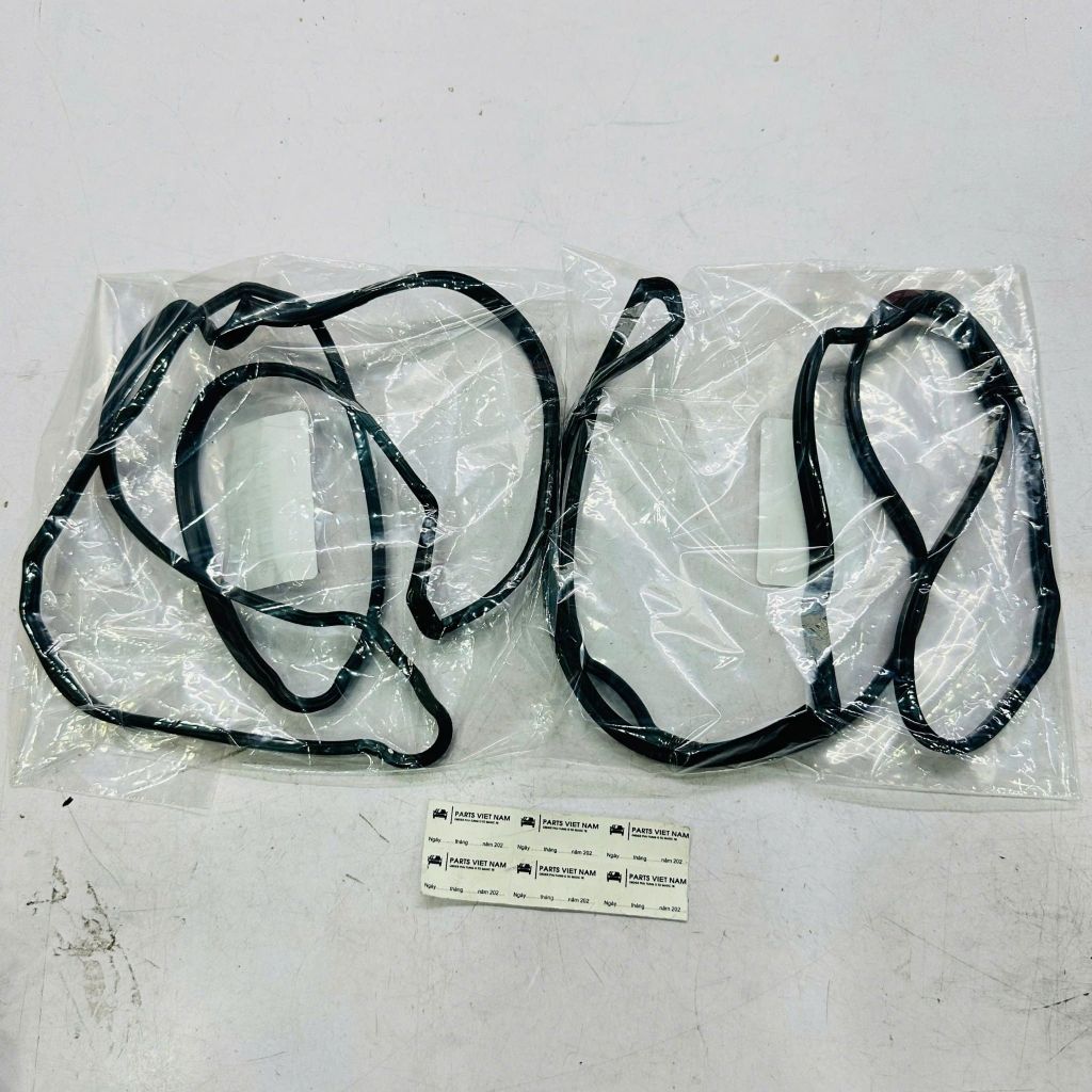 Bộ gioăng nắp giàn (dàn) cò Trái/Phải Toyota Land Cruiser 100, Lexus LS430, LX470, GS430, SC430 (Máy V8 3UZ, 2UZ). Hàng Japan. Mã 1121350030, 1121450010 ( 1 đôi )