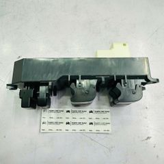 Cụm công tắc tổng cửa tài xế Toyota Yaris, Corolla Altis, Wish đời 2006 - 2014. Hàng cao cấp bảo hành 3 tháng. Mã 848200D160, 84820-0D160