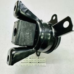Cao su chân máy phải (Chân đầu máy) Mitsubishi Grandis động cơ 2.4L MIVEC (Mã máy 4G69) đời 2004 - 2011. Hàng chất lượng cao. Mã MR594373