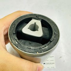 Cao su i cong trước số 12 BMW E60 520i 525i, E63 630i đời 2004 - 2010. Hàng Frey, Bmtsr Đường kính trong 12.2mm, Đường kính ngoài 69.9mm, Chiều dài 76mm. Mã 31126765992, 31120305612