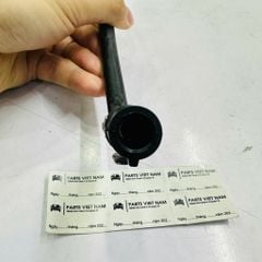 Ống thông hơi vách máy (PCV) Mercedes W176 A180, A200, A250, C117, X117 CLA180, CLA200, CLA250, X156 GLA180, GLA200, GLA250 động cơ M270 đời 2013 - 2019. Hàng xịn Mec. Mã A2700181000, A2700180221