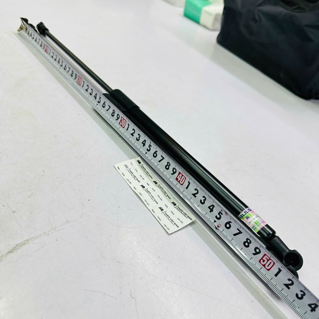 Ty chống nắp capo (ca bô) Lexus RX200t, RX300, RX350, RX450h đời 2015 - 2026. Thông số Chiều dài tổng 505mm, Hành trình ty 195.5mm, Lực nén 145N. Hàng chất lượng cao Mã 534400E070, 534400E071 ( 1 đôi )