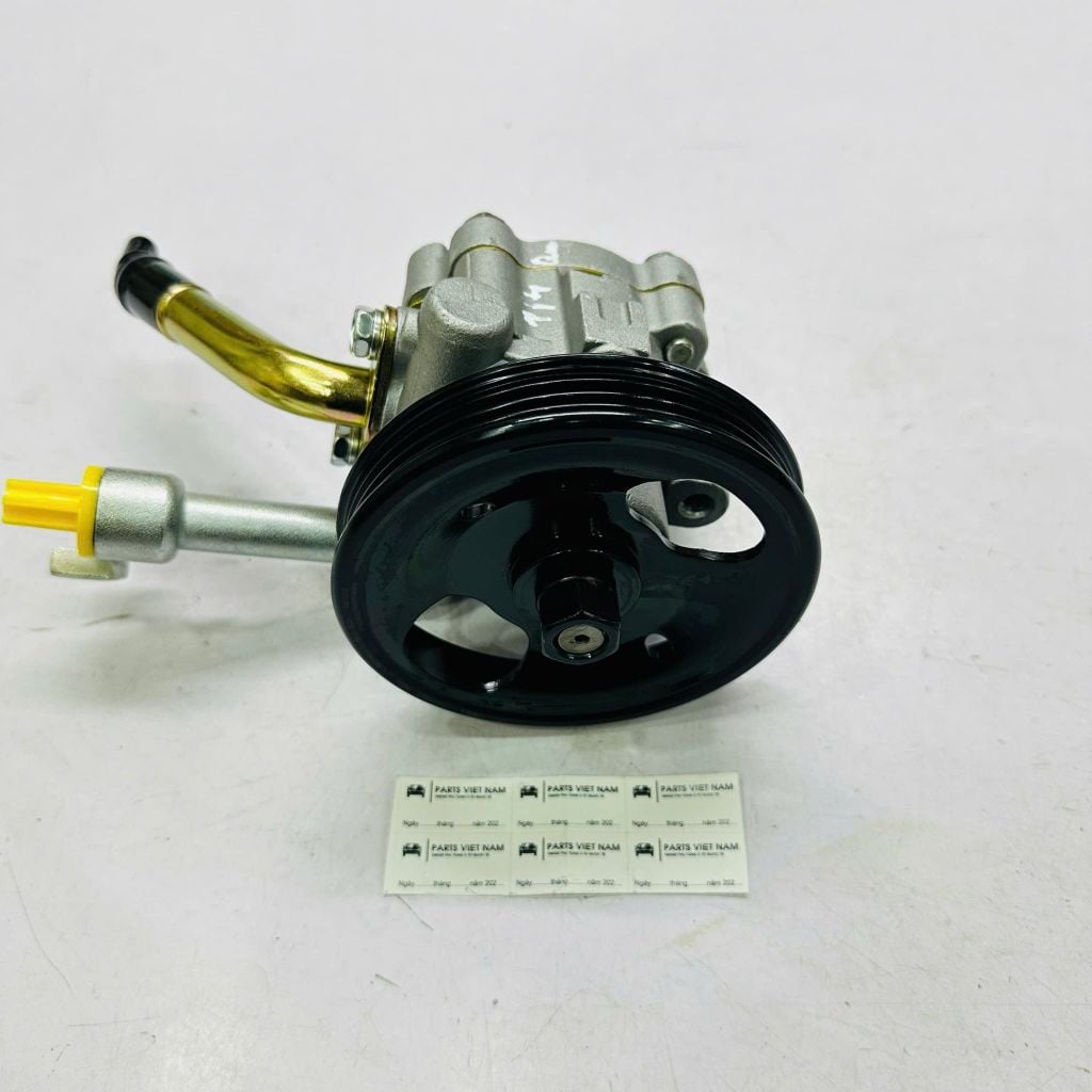 Bơm trợ lực lái Nissan Navara D40, Pathfinder R51 máy dầu 2.5 YD25 đời 2005 - 2014. Hàng chất lượng cao. Mã 49110EB300, 49110EB700