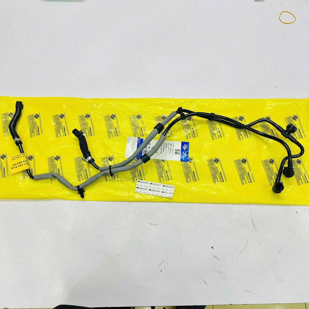 Ống thông hơi bình nước phụ Mercedes X253 GLC 200, GLC 250, W213 E300 động M274, M256, M276 đời 2014 - 2024. Hàng Frey / Bmtsr. Mã A2135010801, A2535017000
