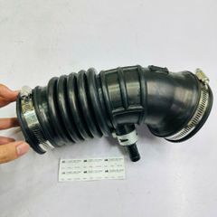 Ống cao su cổ hút gió Nissan XTrail T30 động cơ QR20DE, QR25DE, YD22ETI đời 2001 - 2007. Hàng Nissan Dongfeng. Mã 165788H300, 165788H30A, 165788H302