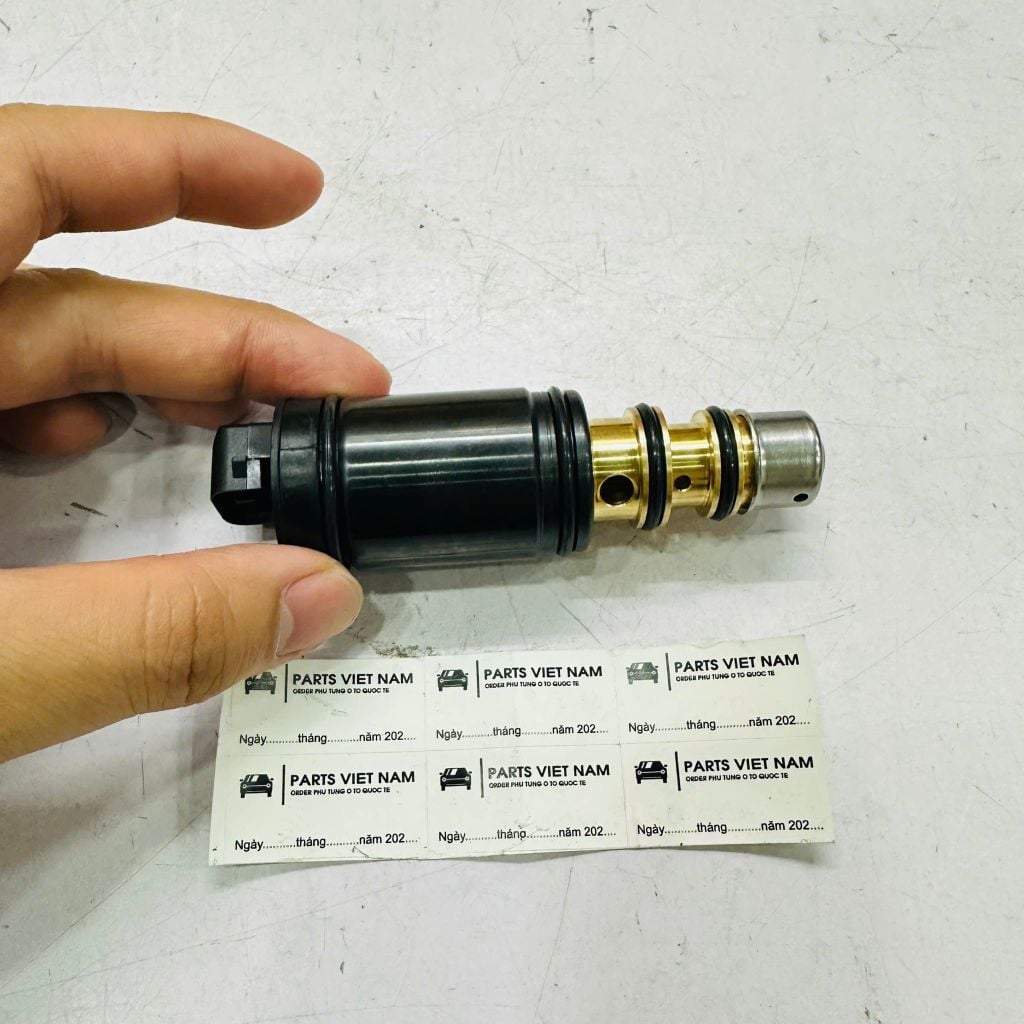 Van đuôi lốc lạnh, van đít lốc điều hòa (Van điện từ) cho Porsche Panamera 970 máy 3.6 và 4.8 đời 2006 - 2018. Hàng cao cấp. Mã 7SEU17C,  94812601102 94812601103 DCP28014