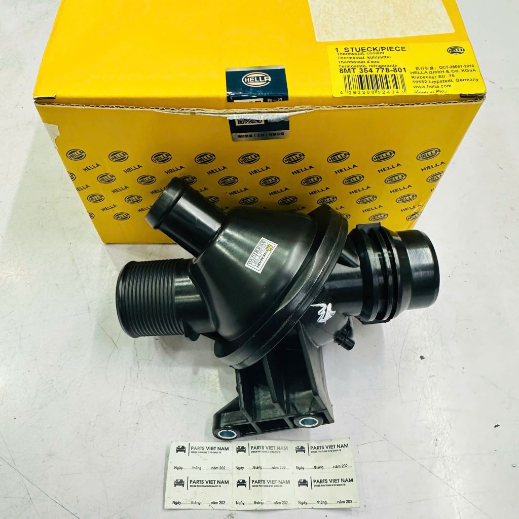 Van hằng nhiệt (Thermostat) xe BMW F30 (320i, 328i), F10 (520i, 528i), X1 (E84), X3 (F25), X4 (F26), Z4 (E89) động cơ N20 đời 2011 - 2016. Hàng Hella Đức. Mã 11538635689