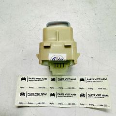Công tắc lên xuống kính đơn trước sau Mercedes W205 C200, C250, C300, C350, W213 E200, E250, E300, W222 S300, S400 đời 2014 - 2022. Hàng cao cấp mầu vàng nắng. Mã A2229051904, A2059051513