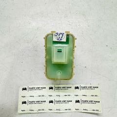 Công tắc lên xuống kính đơn trước sau Mercedes W205 C200, C250, C300, C350, W213 E200, E250, E300, W222 S300, S400 đời 2014 - 2022. Hàng cao cấp mầu vàng nắng. Mã A2229051904, A2059051513