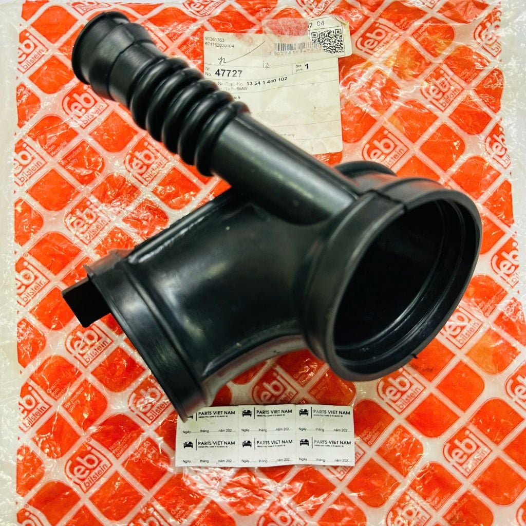 Ống cao su cổ hút (Từ bầu lọc gió vào bướm ga) BMW X5 E53 3.0i (M54) 2000 - 2006. Hàng Febi Đức. Mã 13541440102