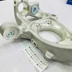 Ngõng moay ơ trước Audi A4 (B8), A5, Q5 ( động cơ 1.8, 2.0, 3.0, 3.2L) đời 2010 - 2016. Hàng chất lượng cao đặt 6 - 8 ngày. Mã Trái 8K0407253AA, 8K0407253AB , Phải 8K0407254AA, 8K0407254AB ( 1 cái )