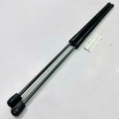 Ty chống nắp capo (ca bô) Mercedes C200, C300 (W204), E200, E300 (W212), GLK 200, GLK 300 (X204) đời 2007 - 2017. Hàng chất lượng cao dài 64 cm. Mã A2048800029, A2049800064, A2049802164, A2049802164, A2049800064 ( 1 đôi )