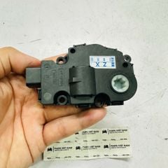 Mô tơ chia gió điều hòa, trộn gió nóng lạnh Mercedes C200, C250, C300 (W205), E200, E250, E300 (W213), GLC 200, GLC 300 X253, W253 đời 2014- 2023 Hàng Berh. Mã EFB4613, T944554