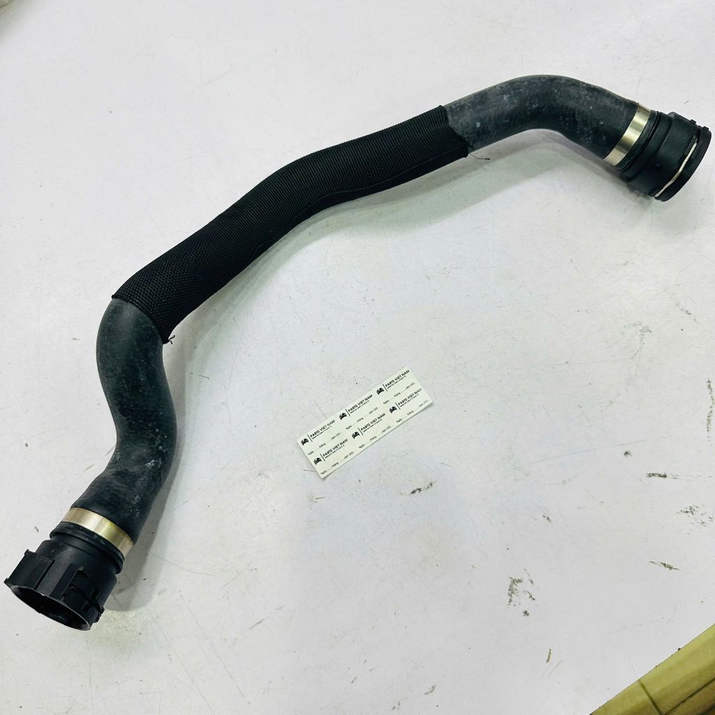 Ống nước làm mát (Két nước) Audi Q5 2.0 TFSI đời 2009 - 2017. Hàng Faw Audi China. Mã 8R0121101, 8RD121101
