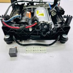 Cụm bơm nâng hạ gầm (Kèm Giá Đỡ) Land Rover Range Rover L322 đời 2002 - 2012. Hàng chất lượng cao đặt 6 - 8 ngày. Mã LR041777