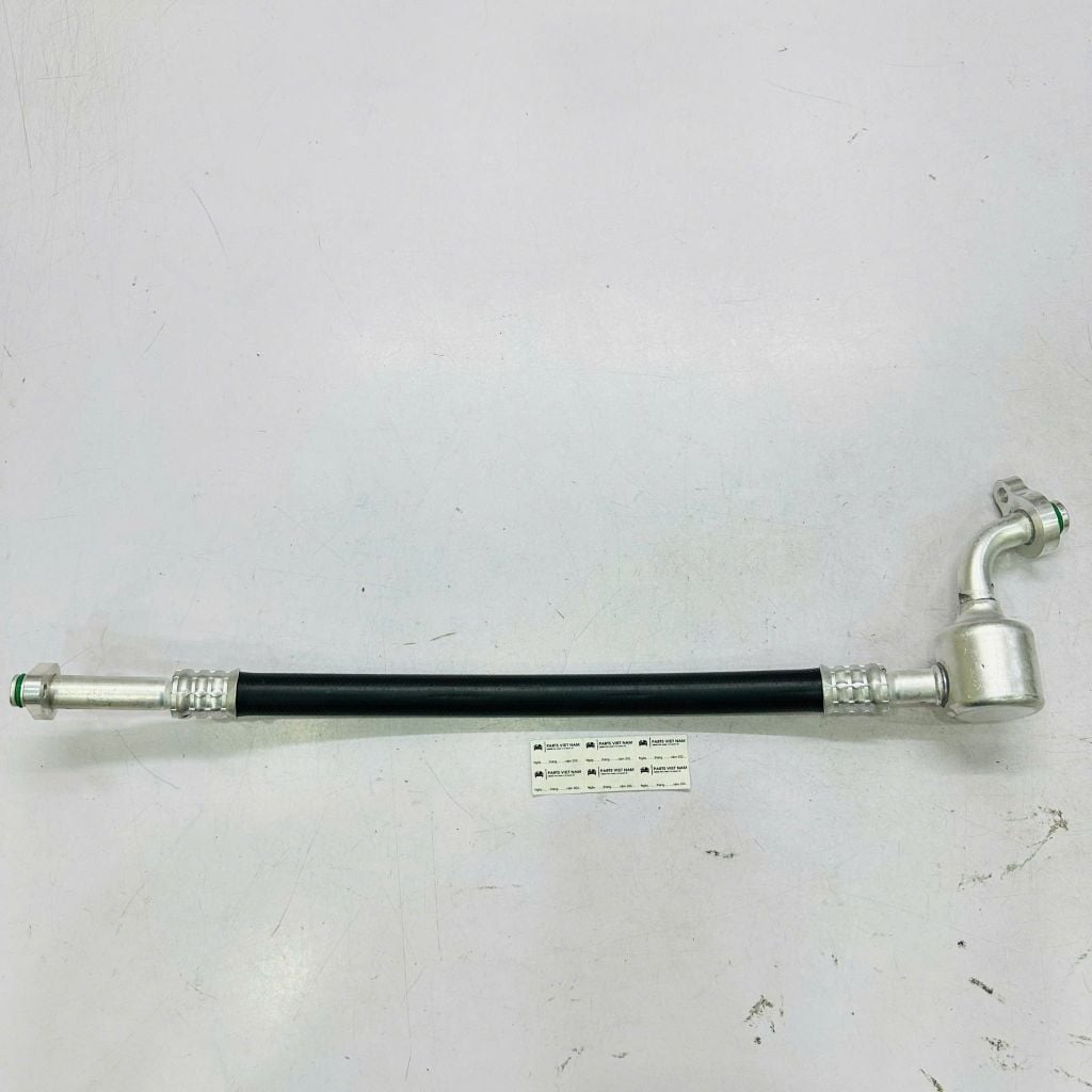 Ông dẫn gas điều hòa (A/C Pipe) Land Rover Freelander 2, Range Rover Evoque. Mã LR027793