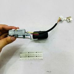 Phao báo xăng hay nhiên liệu Toyota Land Cruiser, Lexus LX470, FZJ100, HDJ100, UZJ100 đời 1998 - 2007. Hàng cao cấp đặt hàng 8 - 10 ngày. Mã 83320-60340, 8332060340