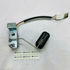 Phao báo xăng hay nhiên liệu Toyota Land Cruiser, Lexus LX470, FZJ100, HDJ100, UZJ100 đời 1998 - 2007. Hàng cao cấp đặt hàng 8 - 10 ngày. Mã 83320-60340, 8332060340