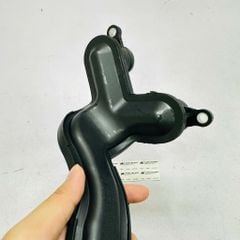 Ống nước sưởi (Ống chia nước làm mát sau máy) Land Rover Discovery 4 LR4, Range Rover Sport 5.0L V8 đời 2010 - 2018. Hàng chất lượng cao. Mã LR018275, AJ89664