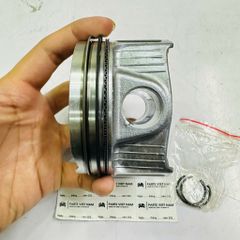 Bộ 4 quả Piston động cơ Mercedes Benz W205/X253/W213 GLC200, GLC300, C200, C300, E200, E300 (Đời 2018+). Động cơ M264 EQ Boost. Hàng chất lượng cao Mã OE: A2640302100, 2640302100, A2640301800