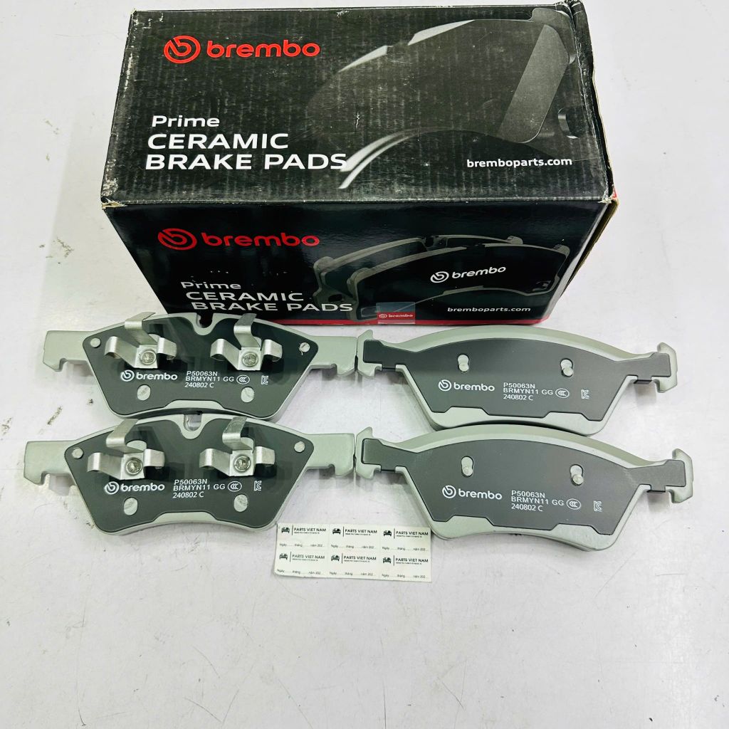 Má phanh, bố thắng trước Mercedes W164 ML 320, ML 350, ML 420, ML 450, ML 500, ML 63 AMG đời 2005 - 2011. Hàng Brembo Ceramic. Mã A1644201820, A0004201105, A0004209704, A0044204020