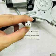 Cụm compa cáp nâng hạ kính trước trái/phải (kèm mô tơ) Ford Escape 2.0, 2.3, 3.0 đời 2001 - 2013. Hàng chất lượng cao. Mã E11258590D ( 1 cái )