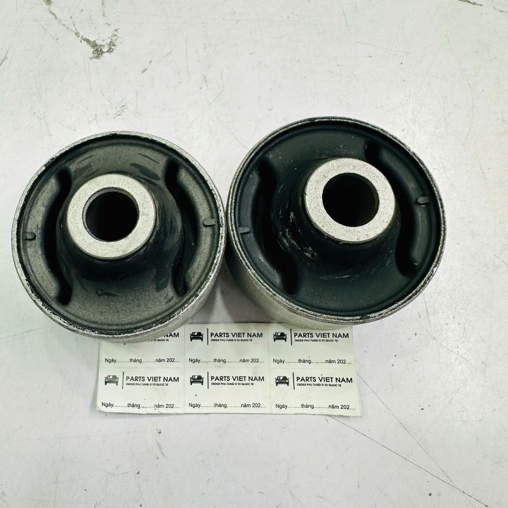 Cao su càng A quả to Honda City 1.5L đời 2014 - 2020. Hàng chất lượng cao. Mã 51391T9AA01, 51391-T9A-A01 ( 1 quả )