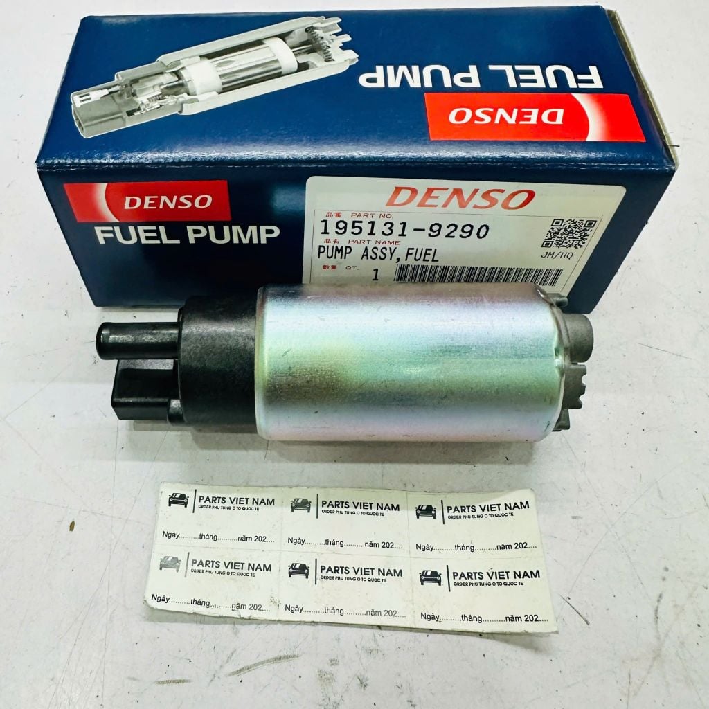 Mô tơ bơm xăng Toyota Land Cruiser FZJ80, FZJ100, FZJ105, Lexus LX470 UZJ100 Máy 4.5L 1FZ & 4.7L V8 2UZ. Hàng Denso Japan. Mã 1951319290, 2322166040, 2322150060