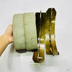 Má phanh sau guốc (Bố thắng tăng trống) Toyota Land Cruiser FZJ80, FZJ100, FZJ105 đời 1990 - 2007. Hàng chất lượng cao. Mã 0449560060 ( 1 bộ )