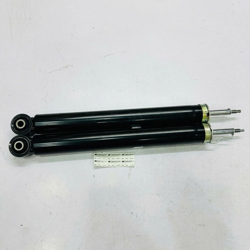 Giảm xóc sau (phuộc nhún sau) Mazda 3 đời 2019 - 2026. Hàng OEM Showa Japan thay 1 đôi bảo hành 12 tháng. Mã BAHD28910B ( 1 cây )
