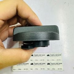 Nắp đổ dầu động cơ Mercedes Maybach S400 C200 E250 GLC300 GLE 400 GLS M274, M276, M278, M270, M272, M271 W204 W205 W222 W213 X253, W166, X166 Mã A0000101685, A0000100301
