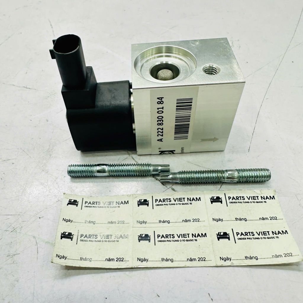 Van tiết lưu điều hòa điện tử, van ngắt gas lạnh Mercedes-Benz S-Class W222, V222, X222 S400, S500, S600, S63 AMG đời 2013 - 2020. Hàng ACM. Mã A2228300184, A2228308604, 2228305206, A2228300184