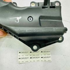 Hộp tách dầu nhớt động cơ (Van PCV) Ford Fiesta, EcoSport, Focus đời 2011 - 2022. Hàng xịn Ford, động cơ 1.5L, 1.6L. Mã AE8Z-6A785-D, AE8Z6A785D, AE8G-6A785-BE, AE8G6A785BE