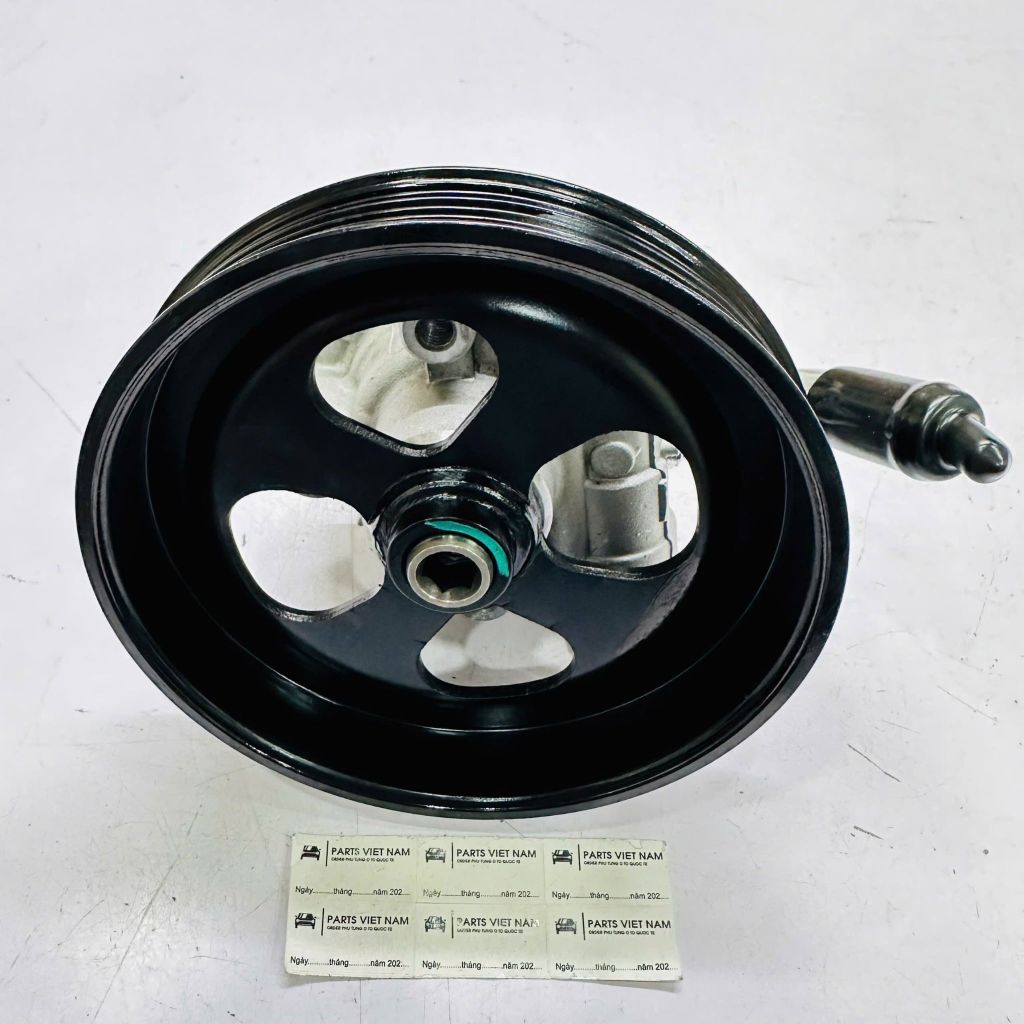 Bơm trợ lực lái (Power Steering Pump) Mitsubishi Triton, Pajero Sport động cơ 4N15 2.4L đời 2019 - 2024. Hàng Oem Thailand bảo hành 6 tháng. Mã 49110W010P, 4450A238