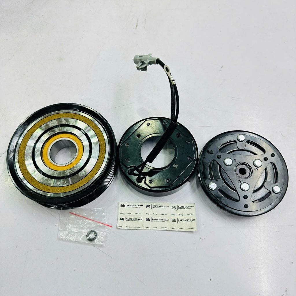 Bộ đầu puly lốc lạnh, điều hoà Hilux 2004 - 2011, Innova, Fortuner 2004 - 2016. Hàng chất lượng cao China. Mã 883200K080-BD