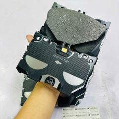 Má phanh trước, bố thắng trước Mercedes C257 CLS, W213 E, X253, W253 GLC 200, 250, 250, 300, 350 đời 2015 - 2023. Hàng thay thế chất lượng cao. Mã A0004204900, A0004207900