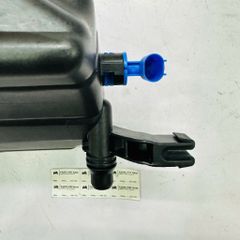 Bình nước phụ BMW 530i, 535i GT F10, F11, 640i, F06, F12, F13, 740i F01, F02 đời 2010 - 2019. Hàng Febi cho động cơ N55, N57. Mã 17137647283, 17137601949, 17137806038