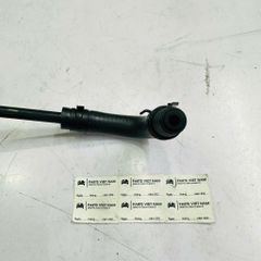 Ống thông hơi bình nước phụ Mercedes C180, C200 W204 Máy Kompressor M271 đời 2007 - 2010. Hàng OEM Bmtsr Frey. Mã A2045010125