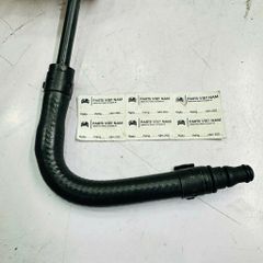Ống thông hơi bình nước phụ Mercedes C180, C200 W204 Máy Kompressor M271 đời 2007 - 2010. Hàng OEM Bmtsr Frey. Mã A2045010125