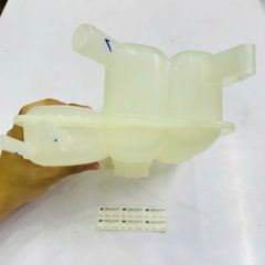 Bình nước phụ Ford Focus (2005-2012), Mazda 3 (2004-2014). Hàng China. Mã 5M5H8K218AA, 3M5H8K218AJ