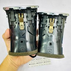 Cửa gió điều hòa taplo (Trái/Phải) Mercedes C200, C300 W204 đời 2011 - 2014 (Bản LHD). Hàng tháo xe còn 90% đặt 4 - 6 ngày. Mã A0215446564 ( 1 cái )