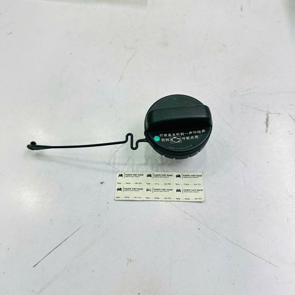 Nắp bình xăng, nhiên liệu Toyota Camry, Innova, RAV4, Venza, Altis, Avanza, Raize, Fortuner, Vios, Yaris  & Mitsubishi Xpander, Triton, Jolie, Pajero, Jolie. Hàng OEM China. Mã 7730052030