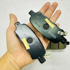 Má phanh sau, bố thắng sau Nissan Juke (F15), Nissan Teana 2.5 (J32, L33), Tiida (C12) đời 2010 - 2019. Hàng OEM chất lượng cao. Mã D40609HM0B
