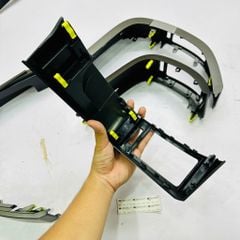 Mặt dưỡng cửa gió điều hòa trung tâm (LHD) Toyota Prius đời 2004 - 2009. Hàng OEM chất lượng cao đặt 12 ngày. Mã 55680-47020, 5568047020 ( 1 bộ)
