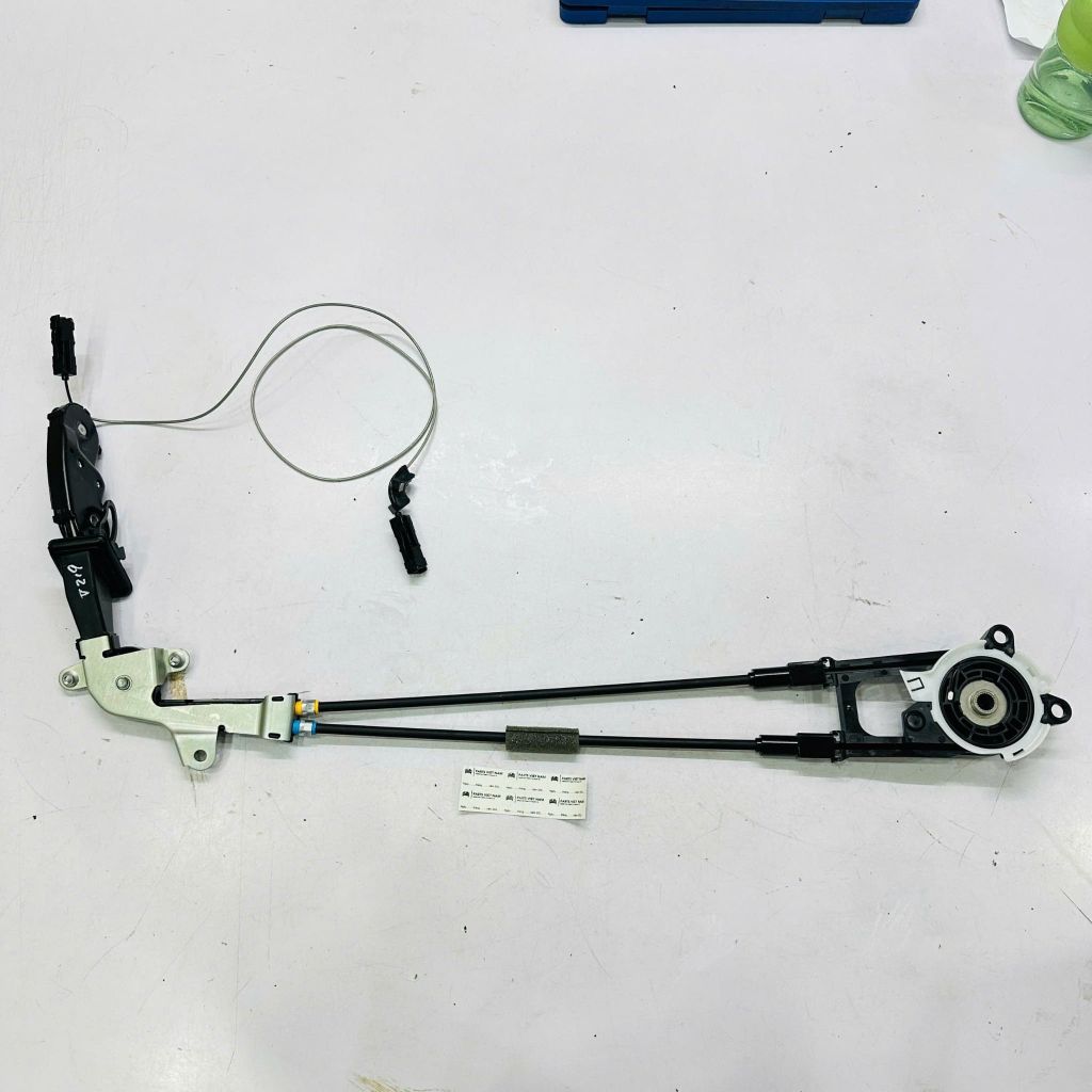 Dây (giây) cáp cửa lùa điện bên trái (Lái) Toyota Sienna đời 2011 - 2020. Hàng xịn Toyota. Mã 85016-08011, 8501608011