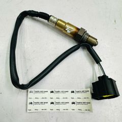 Cảm biến oxy sau trái phải Mercedes Benz C300, C350 W204, E300, E350, E500 W212, S350, S500 W221, W222, ML350, ML500 W166, GLK350 X204 máy V6 & V8 M276, M278, M157 đời 2011 - 2016. Hàng Oem chuẩn. Mã: A0065422018 ( 1 cái )