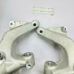 Ngõng moay ơ sau Trái/Phải Volkswagen Sharan, Tiguan, Passat, Audi Q3, TT đời 2005 - 2020. Hàng Faw Audi China đặt 3 - 5 ngày. Mã trái 3C0505433G, phải 3C0505434G ( 1 cái)