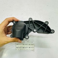 Cụm van hằng nhiệt động cơ 3.0L TFSI cho Audi A4, A5, A6, A7, A8 Q5, Q7 & Volkswagen Touareg đời 2010 2- 208. Hàng Mahale. Mã 06E121111AL, 06E121111AD, 06E121111E, 06E121111P, 06E121111S, 06E121111T