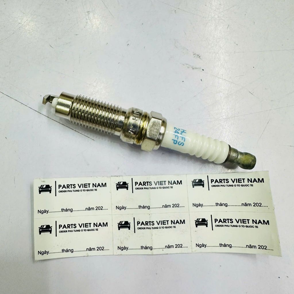 Bugi đánh lửa bạch kim kép Motorcraft Ford F150, F250, F350, Lincoln Navigator, Explorer, Expedition, Mustang đời 2008 - 2019. Hàng chính hãng. Mã SP-509, HJFS-24FP ( 1 cái )